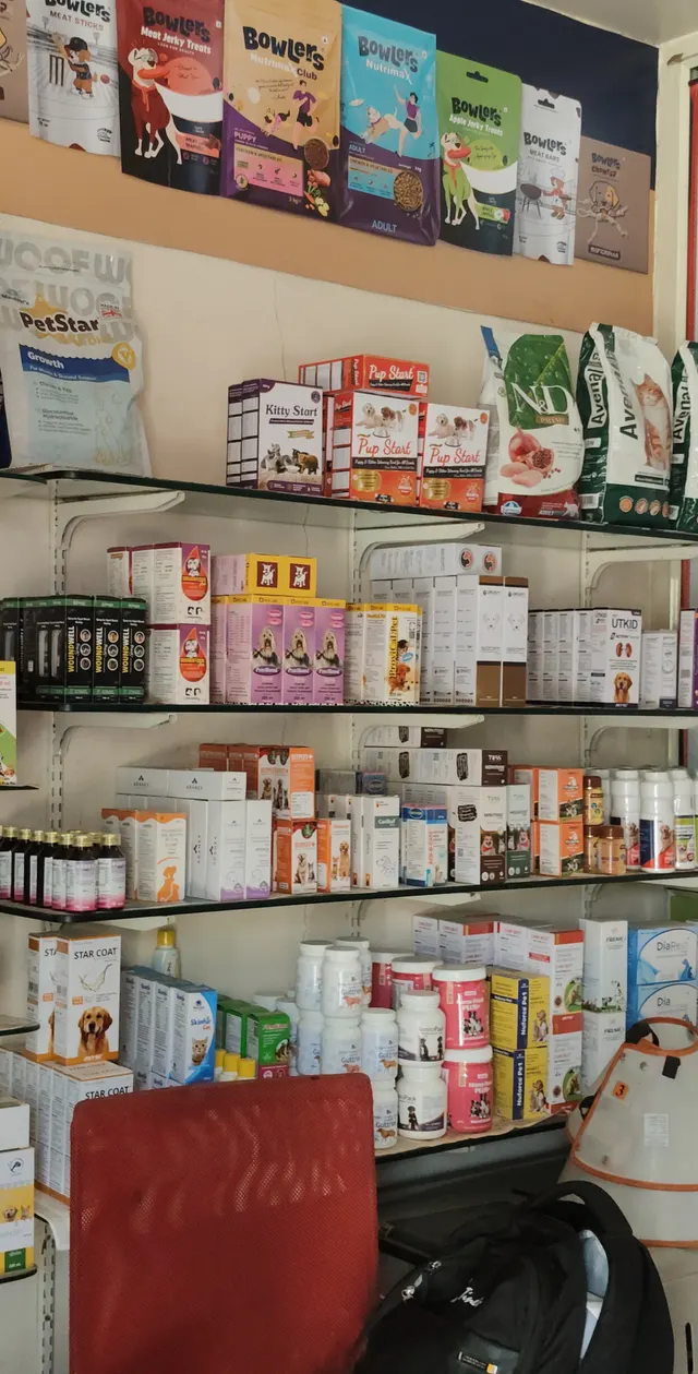 Pet's Life Line Clinic in Pune